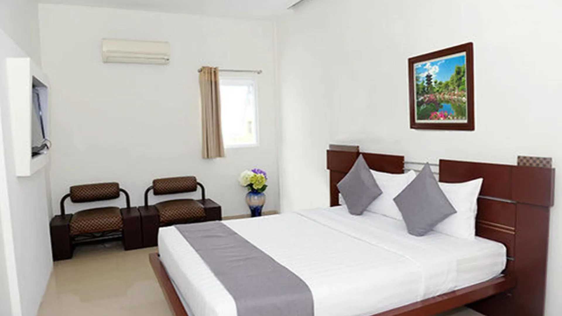 Thuy Sakura Hotel & Serviced Apartment Ho Chi Minh City